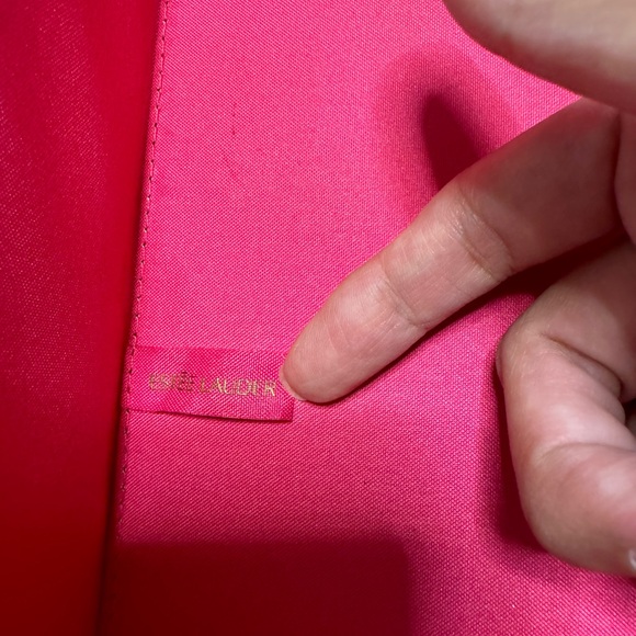 Estēe Lauder Holiday Edition Makeup Bag - Picture 12 of 15